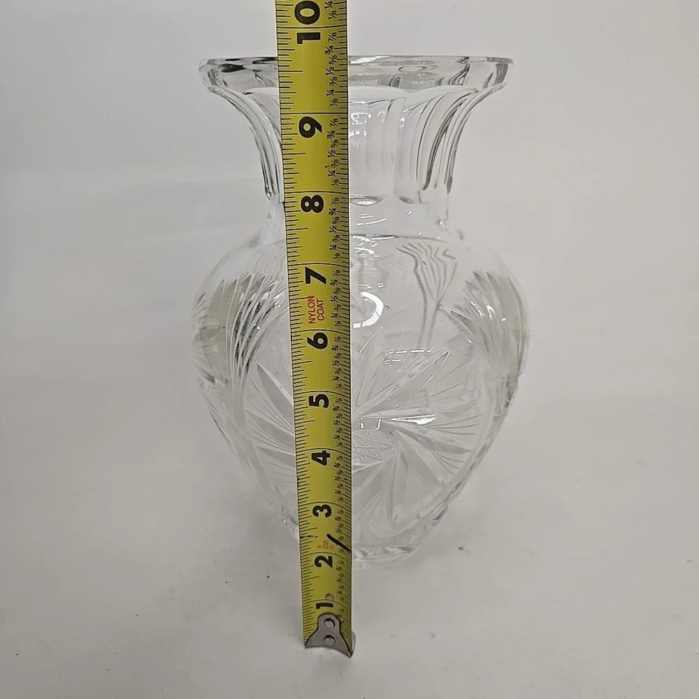 Vintage‎ Crystal Vase, Raised Diamond and Geometrics Cuts